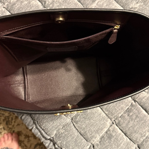 Coach Dark Brown Signature Shoulder Bag - Picture 5 of 8